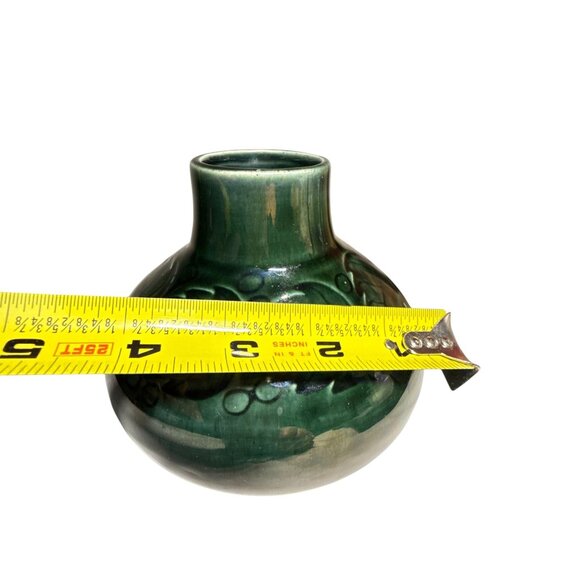 Vintage Green Glazed Pottery Vase with Embossed Leaf and Berry Design - Picture 7 of 7